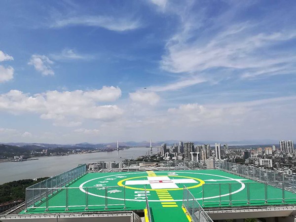 直升機停機坪是不是都具有商務(wù)飛行跟緊急救災(zāi)的功能